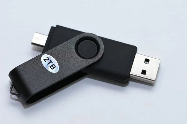 Utiliser des clés USB pour transférer des fichiers