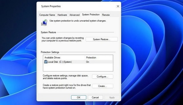 Sélectionnez Protection du système